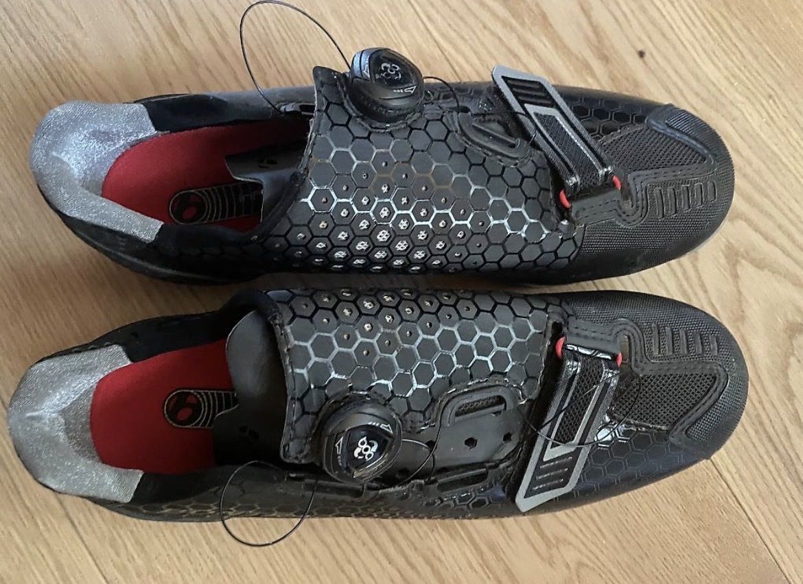 Scarpe da uomo: Mountainbike Schuhe Gr. 43 Carbon – Usato da Matten(St.Stephan) venduto da hjkl000
