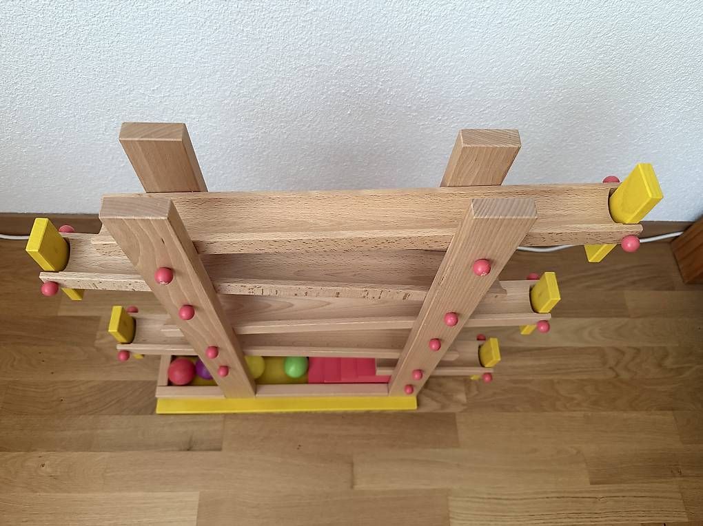 Giocattoli: Handgefertigte Murmelbahn aus Holz – Usato da Bern venduto da ste_vv8y 1