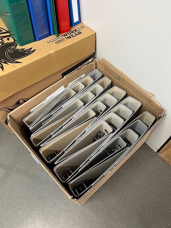 Raccoglitori: Büro Ordner – Usato da Gossau SG venduto da SHTAG 3