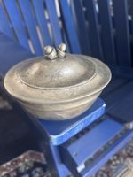 Zinndose mit Deckel alt mit Punzen Zustand gebraucht