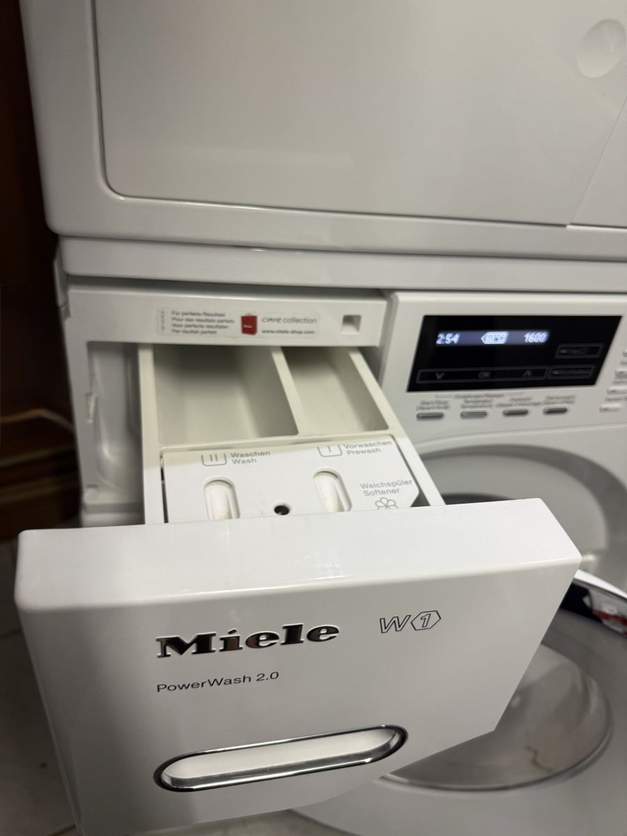 Miele Lavatrici: Miele Waschturm 8Kg A+++ – Usato da Kilchberg ZH venduto da Rei_9 6