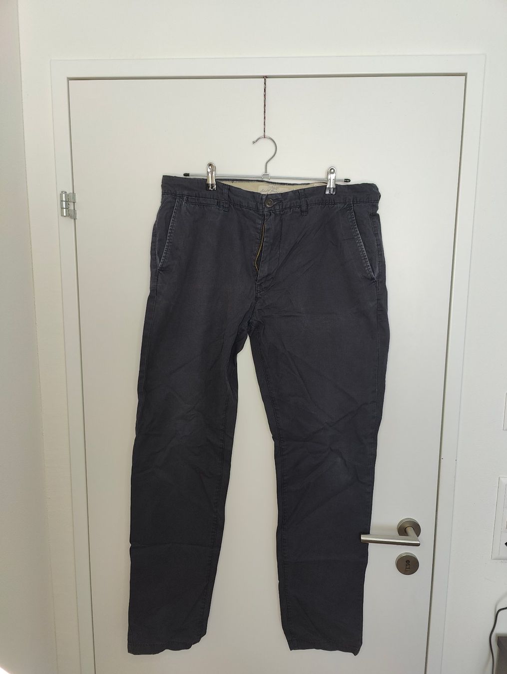 H&M Pantaloni: Hose – Usato da Jona venduto da Curtis90