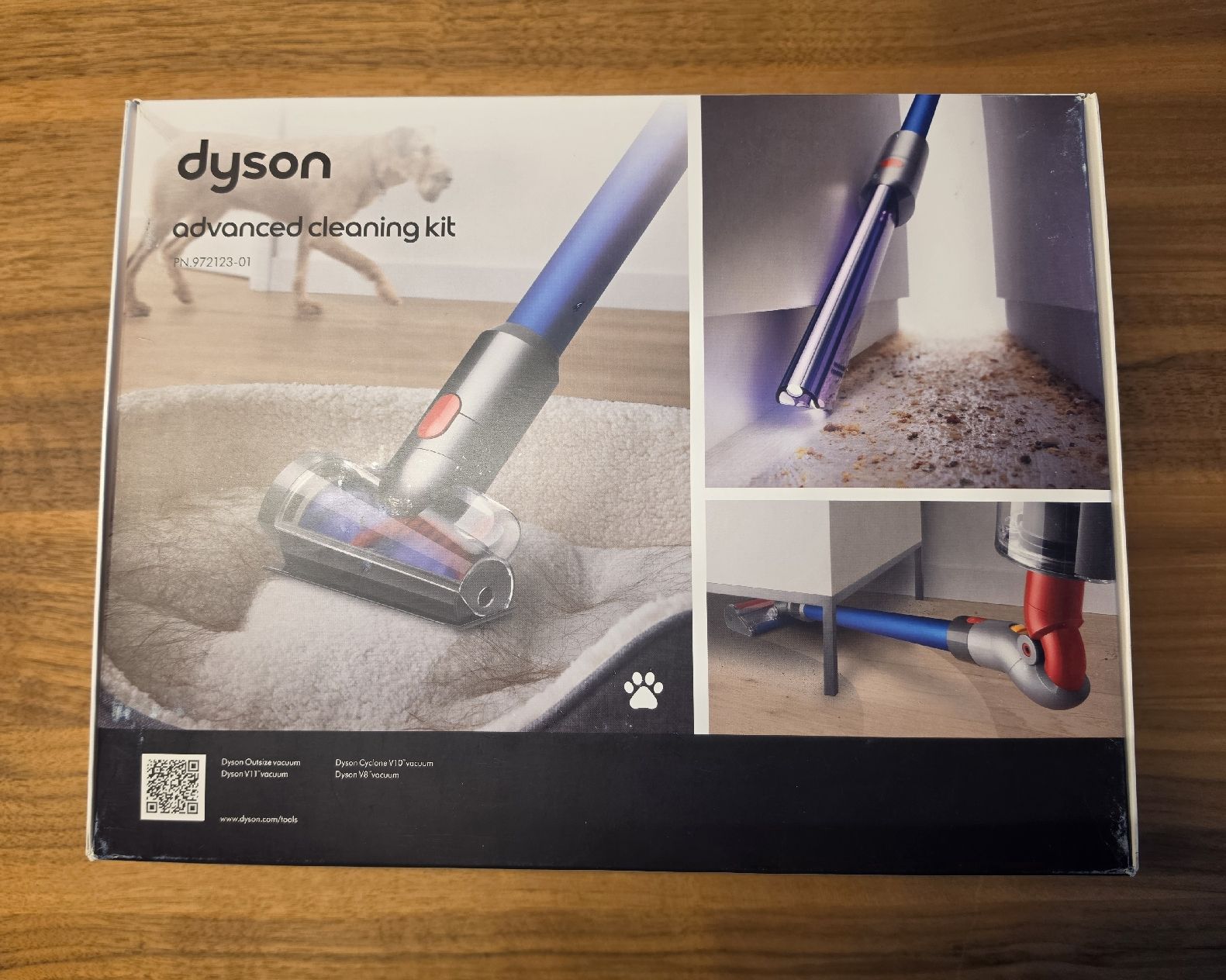 Dyson Aspirapolveri & Accessori: Dyson Advanced Cleaning Kit Zubehoer Neu OVP – Nuovo e nell'imballaggio originale da Zürich venduto da ZH-Vintage