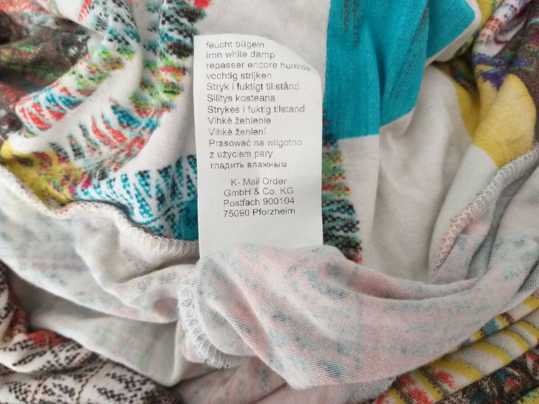Robes: Robe / Kleid taille / Grosse L (40/42 CH) – D'occasion à Cossonay-ville par Super-Price-Quality 8