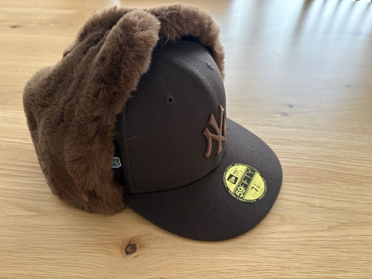 New Era Copricapi, berretti & cappellini: Casquette New Era 59fifthy dog ear – Nuovo e nell'imballaggio originale da Moudon venduto da jahnike 3