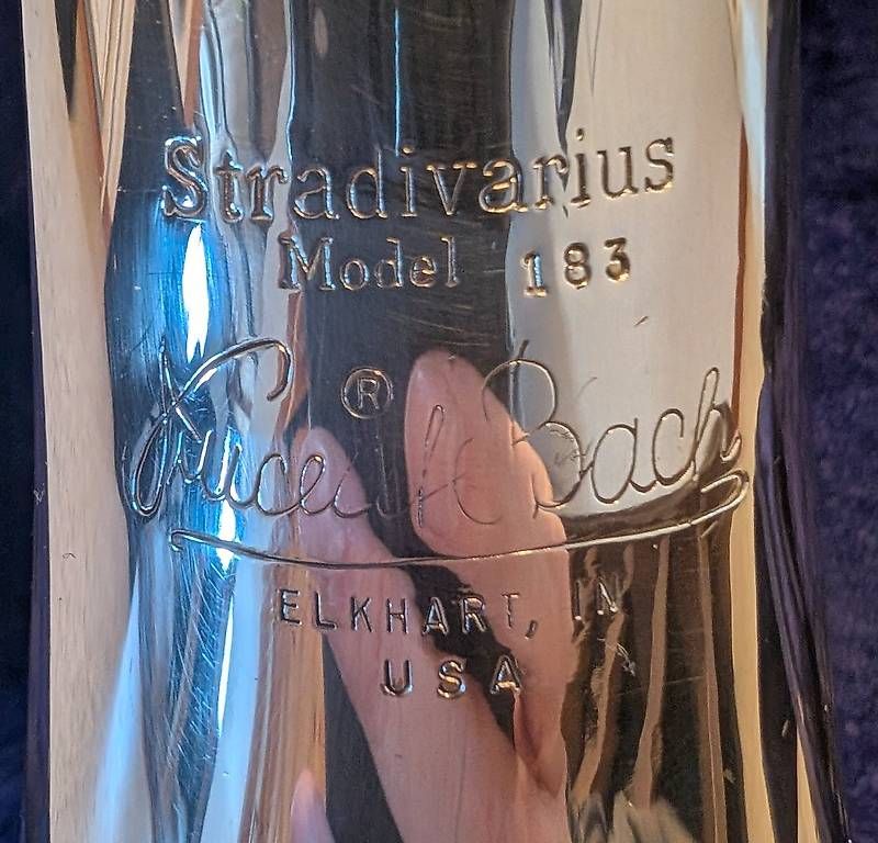 Strumenti musicali: Bach Stradivarius 183 Flügelhorn versilbert, ca. 1985 – Usato da St. Margrethen SG venduto da Stuzi1 4