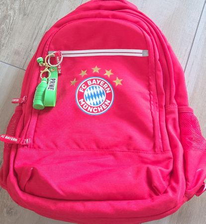 FC Bayern München Rucksack - Ideal für die Schule!