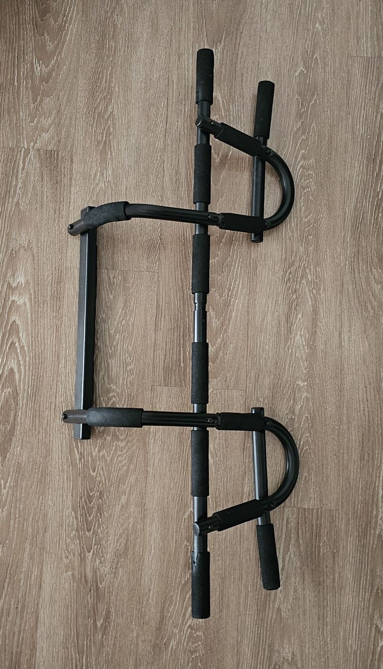 Hometrainer: Klimmzugstange Türreck – Usato da Eschlikon TG venduto da jan_sdz2