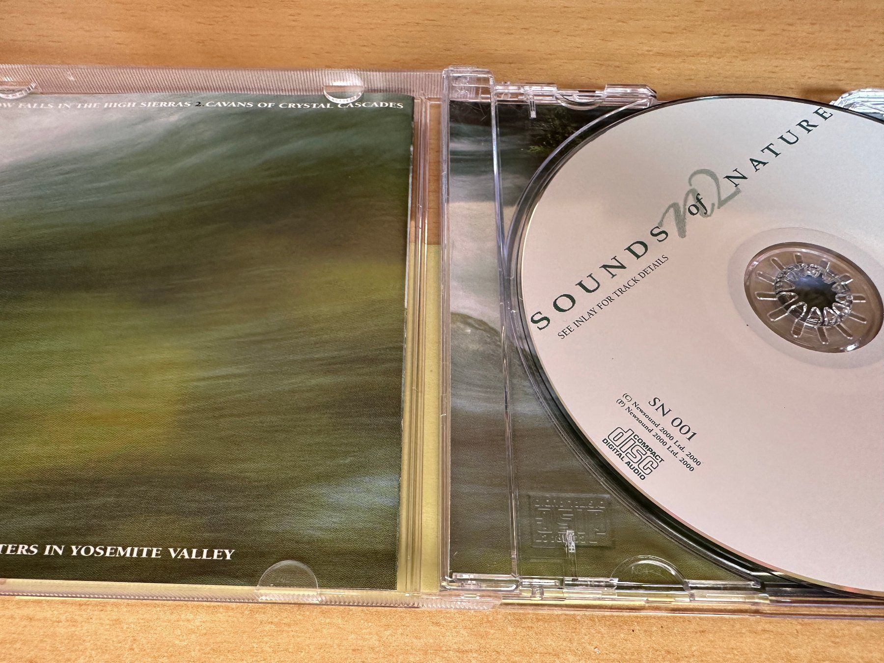 CD: D4 Paul Rayner-Brown – Waterfalls – Usato da Rikon im Tösstal venduto da Alpenmutz 2