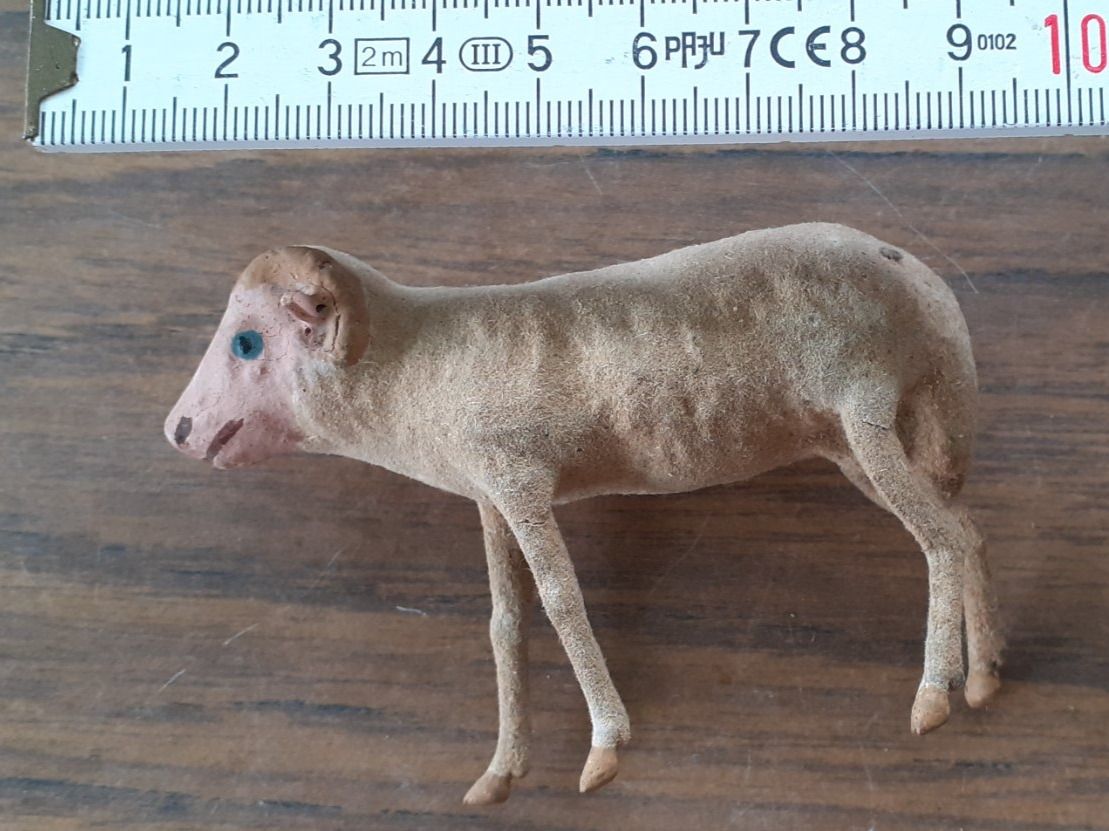 Statuette: Krippenfigur Schaf antik – Usato da Mörschwil venduto da antiksalon 9
