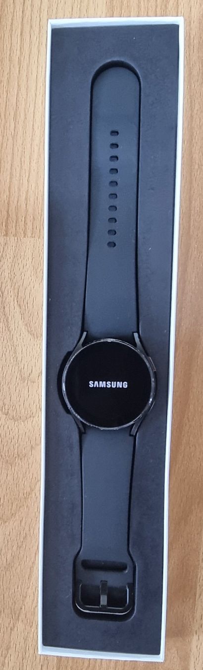 Samsung Smartwatch: Samsung Galaxy Watch4 – Gebraucht aus Oberburg von Audi-Q5 2