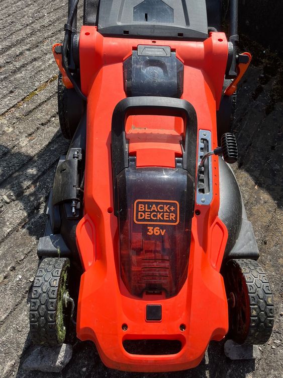 Black+Decker AkkuRasenmäher CLMA4825L2 36V Kaufen auf Ricardo