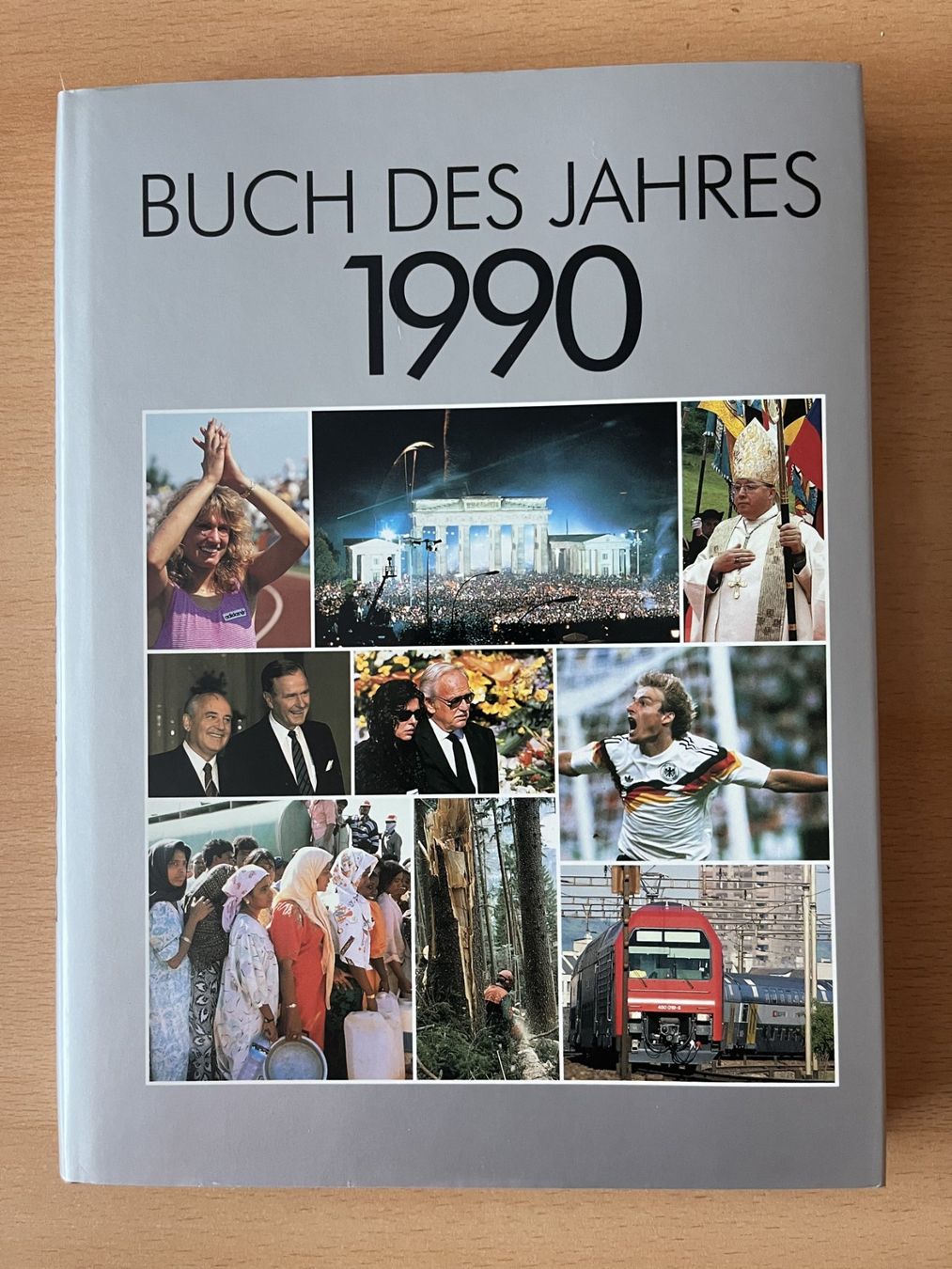 Libri: Buch des Jahres 1990 - Schweizer Illustrierte – Nuovo (secondo la descrizione) da Lausen venduto da Mondeo10628