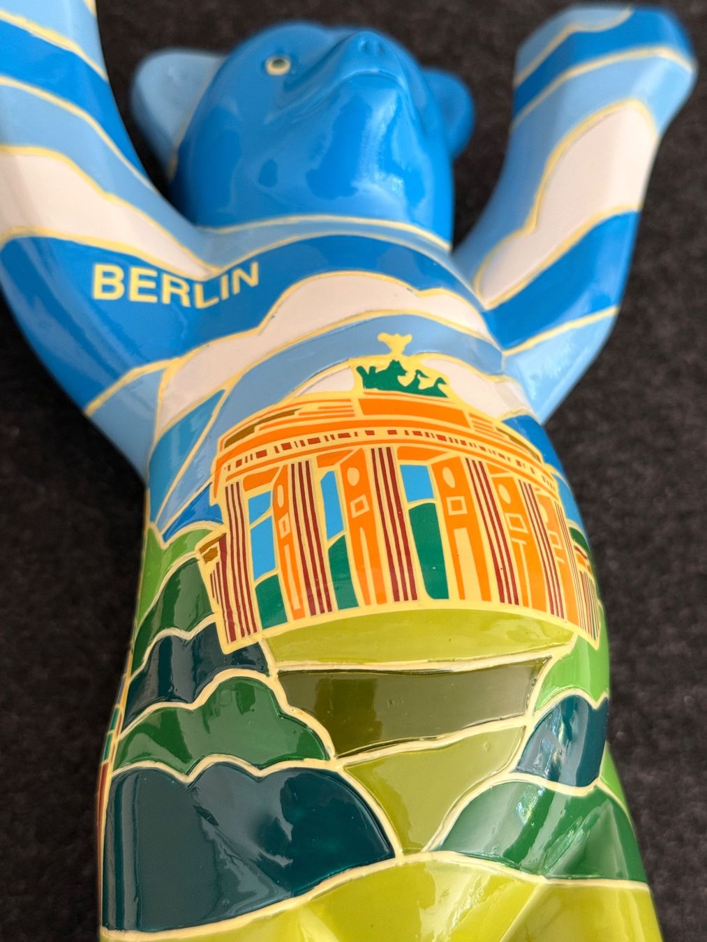 Statuette: Berlin Buddy Bear Figur bunt bemalt - Top! – Usato da Niederuzwil venduto da Lenk 2