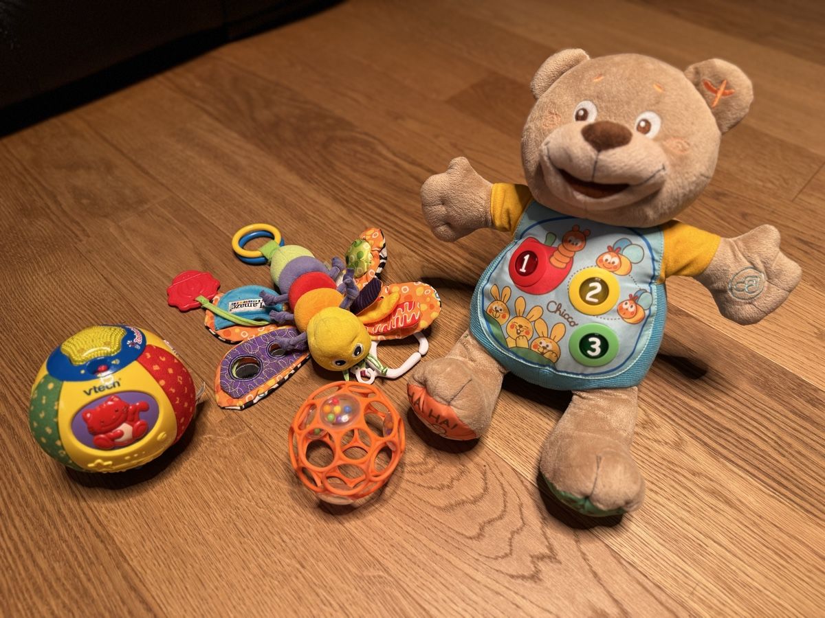 Spielzeuge: Baby Spielzeug Set – Gebraucht aus Genthod von Tidus04