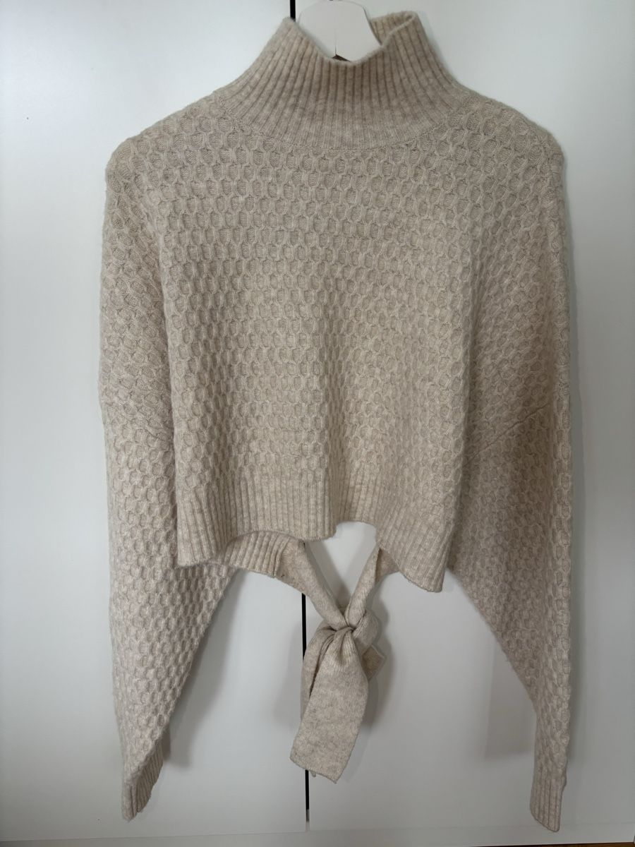 Zara Pullover & Sweatshirts: Zara Pullover beige mit Rückenausschnitt Grösse M – Neu (gemäss Beschreibung) aus Tann von Dina.q 2