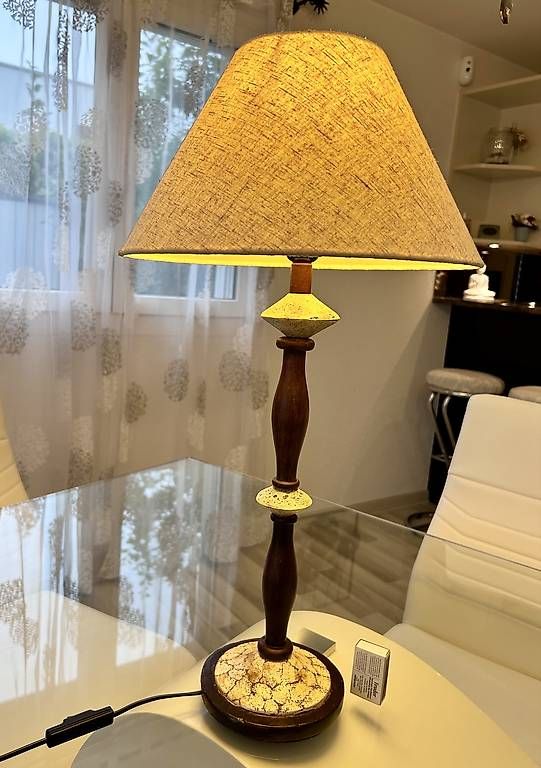 Lampen: Lampe à poser. – Gebraucht aus Domdidier von the_x6gl