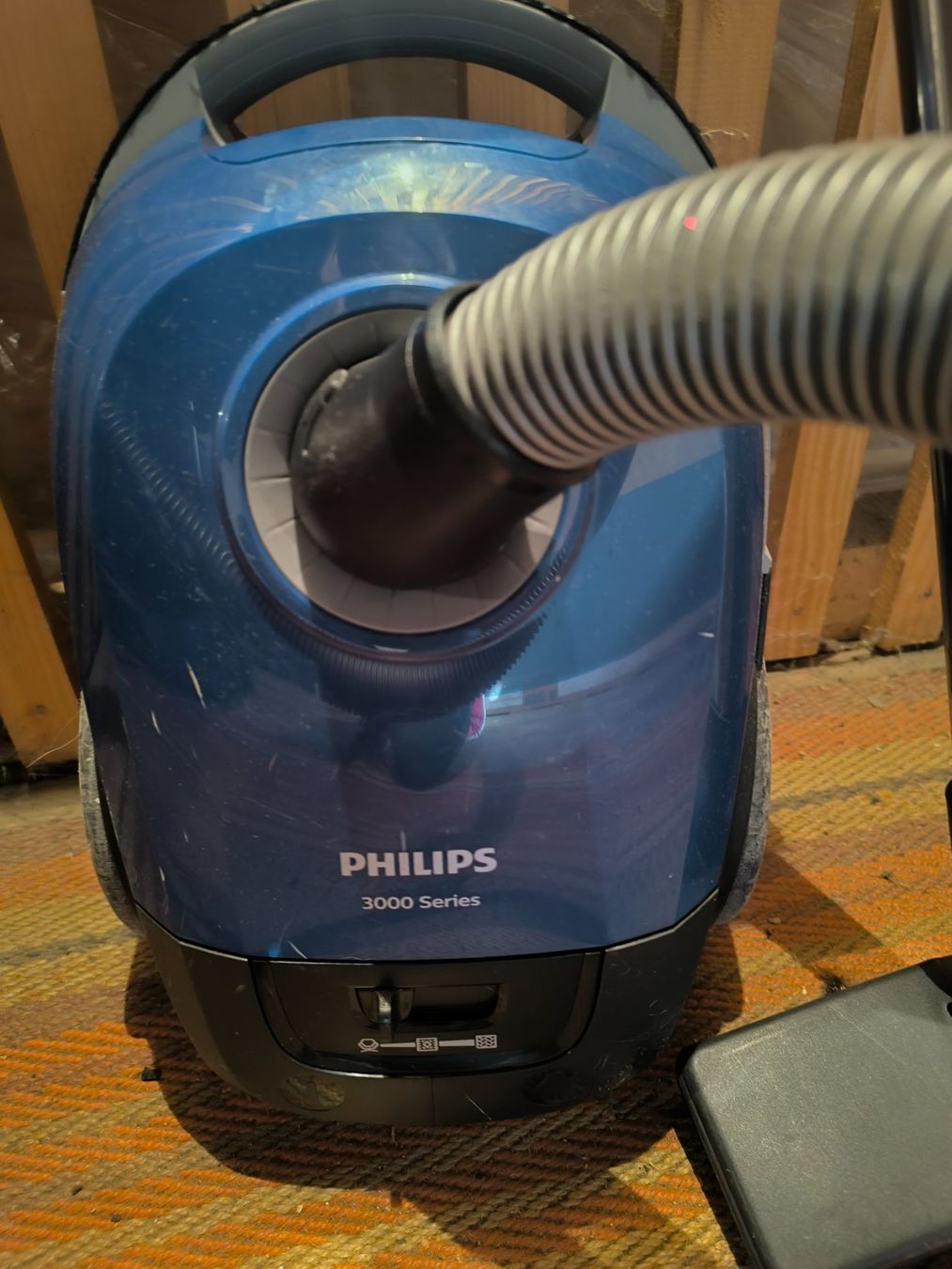 Philips Aspirateurs & Accessoires: Philips Staubsauger 3000 Series – D'occasion à Gams par MissTraveller 1