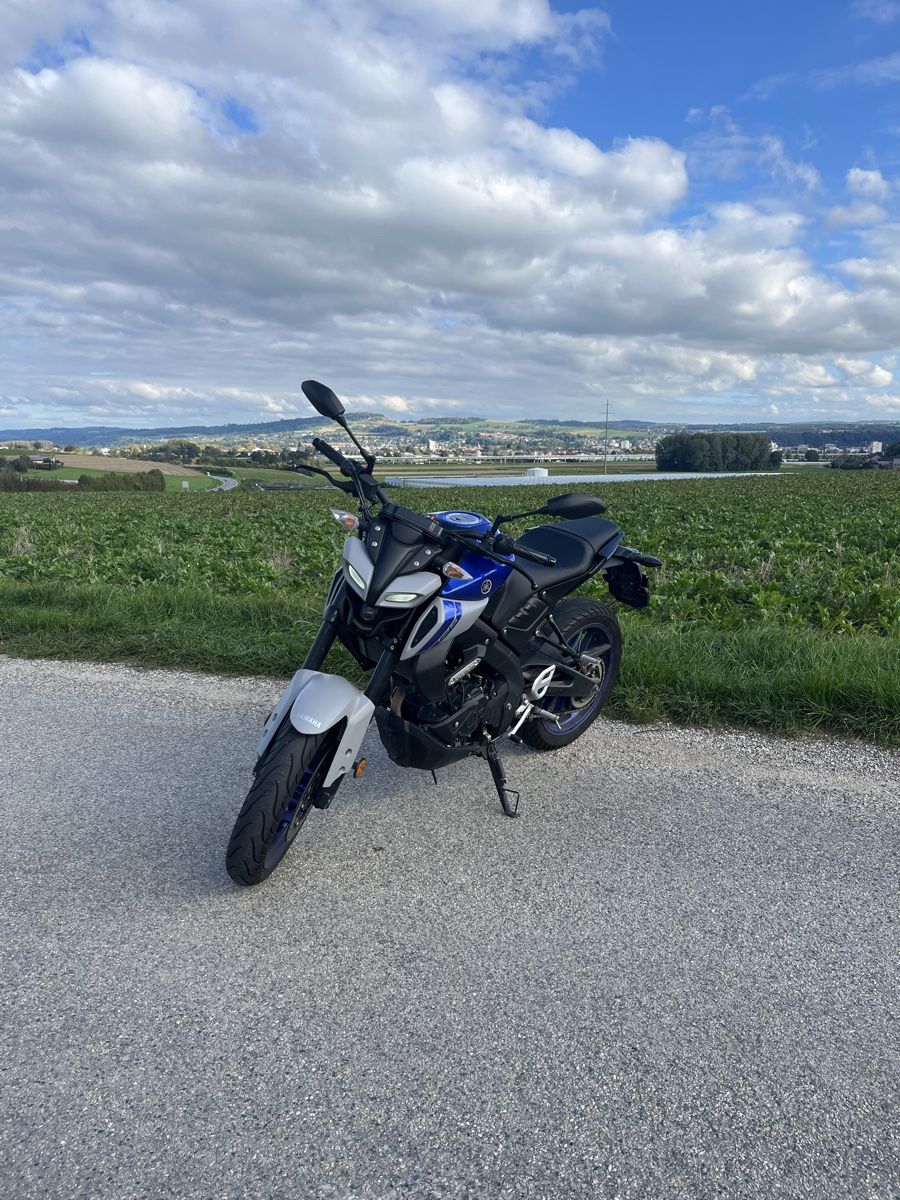 Yamaha Strada: MT 125 bleue  – Usato da Orbe venduto da luc_k2kg