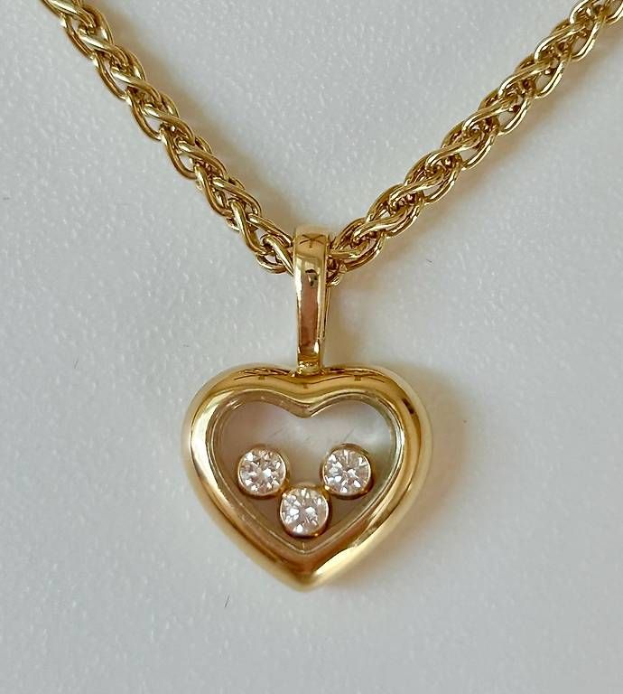 Chopard Ciondoli: BIJOU CHOPARD HAPPY DIAMOND – Usato da Bernex venduto da api_yfy2