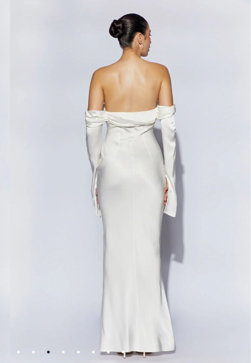 Vestiti: Off-Shoulder Kleid Meshki Brautkleid – Nuovo (secondo la descrizione) da Schlieren venduto da hye_jv95 4