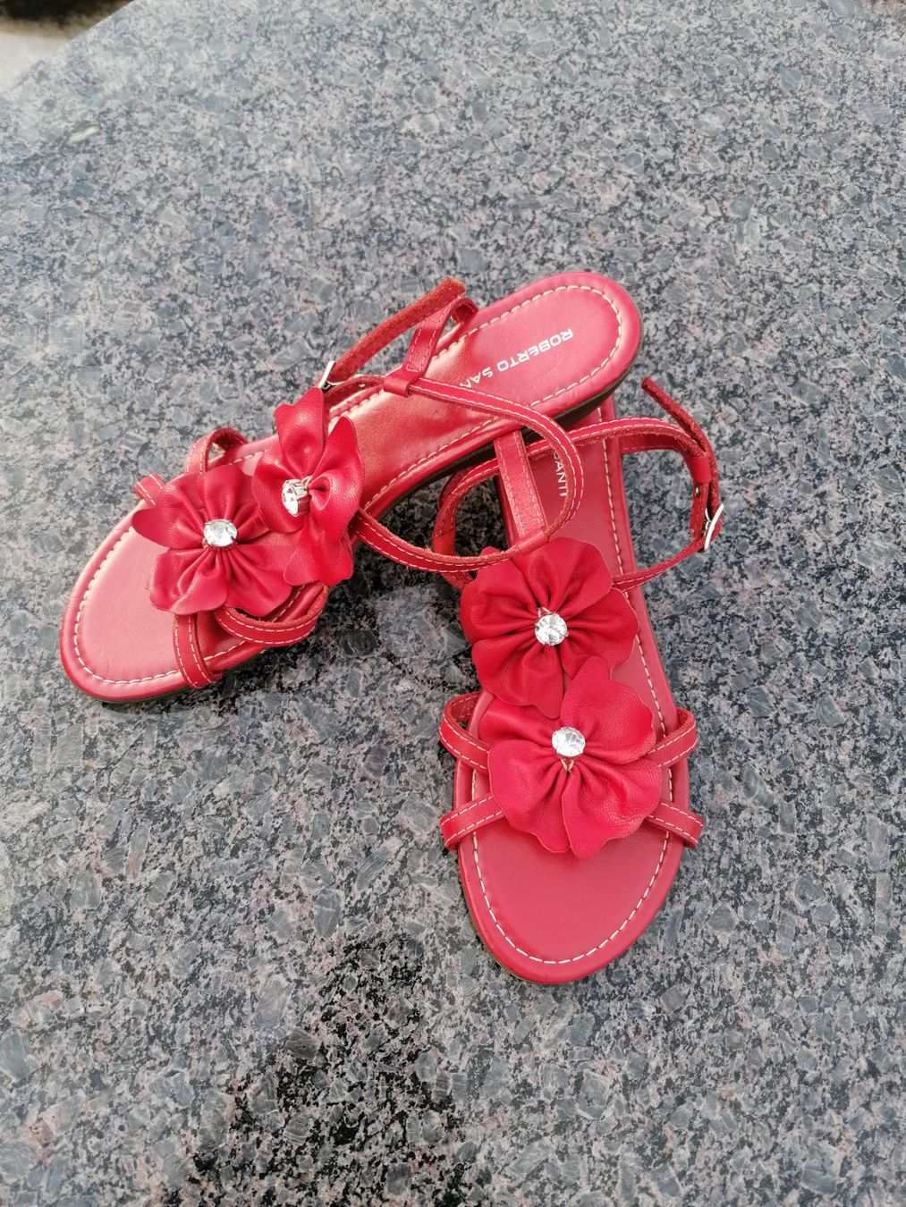 Roberto Santi Scarpe da donna: Roberto Santi Sandalen Gr. 40 – Nuovo (secondo la descrizione) da Neuenegg venduto da butterfly898