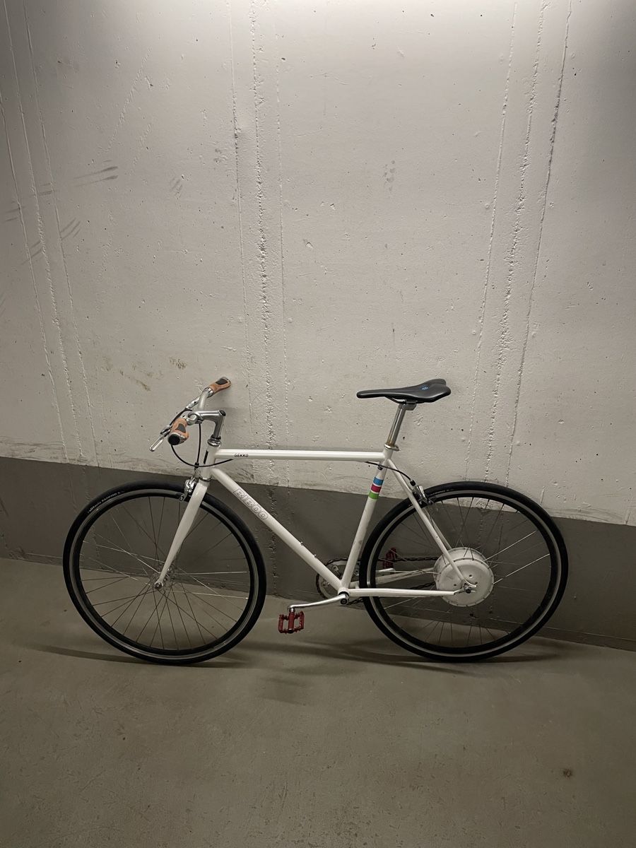 Velos: E-Bike mit Nabenmotor – Gebraucht aus Jona von nicoo_g 1