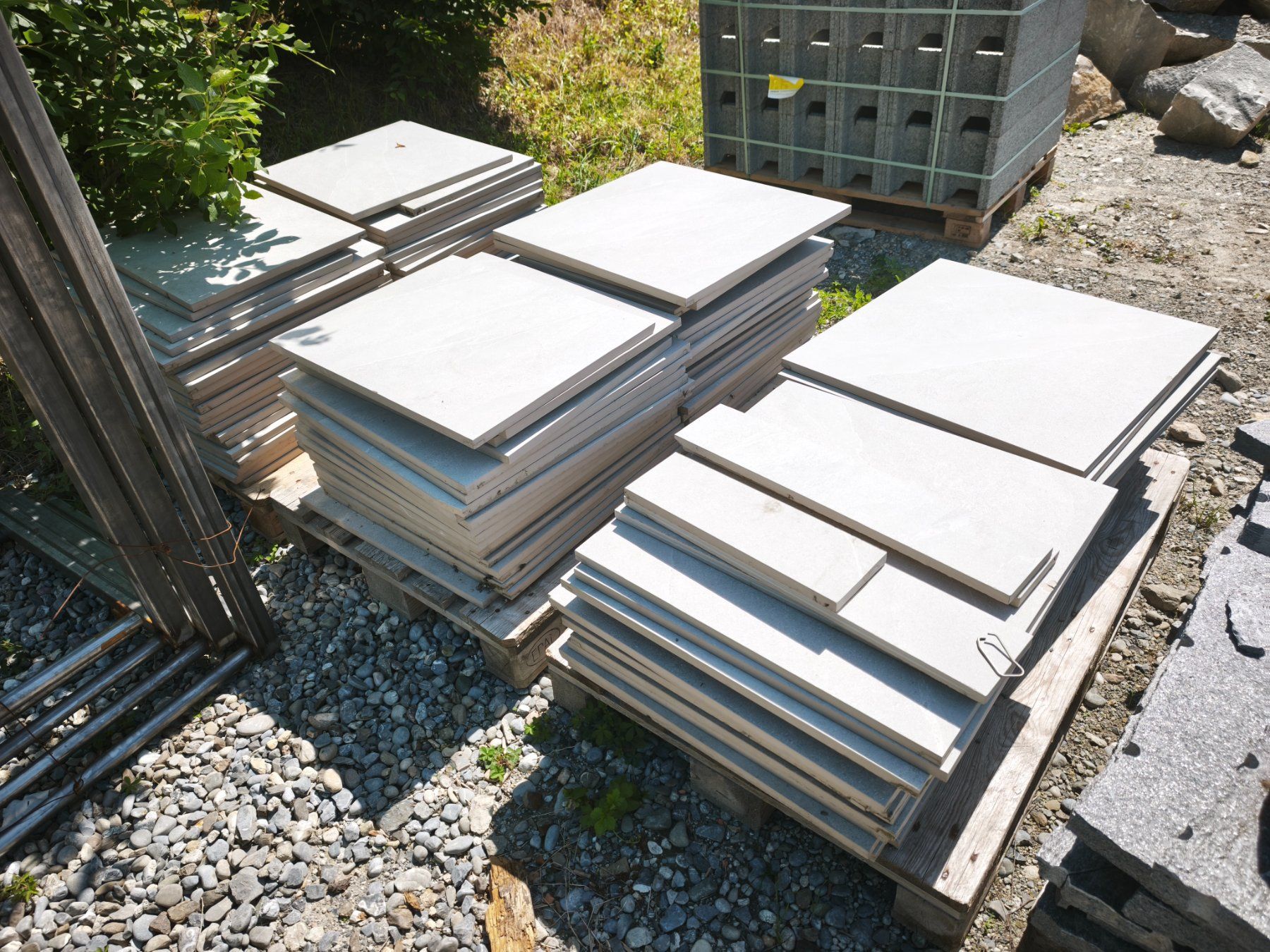 Rivestimenti per pavimenti: Feinsteinzeug Platten Grau-Beige (60x60cm) – Nuovo (secondo la descrizione) da Beinwil am See venduto da ihregartenwelt 1