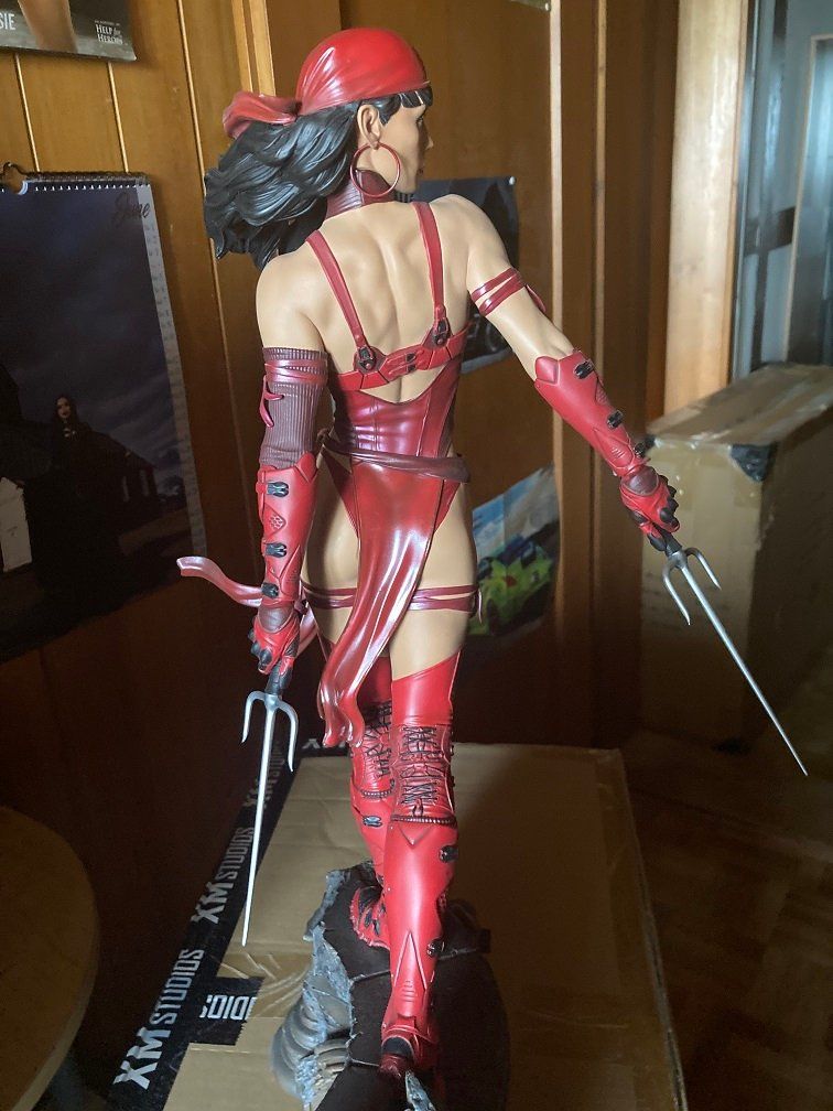 Marvel Statuette: Sideshow Elektra 1/4 Statue – Usato da Tafers venduto da tobib_23 2
