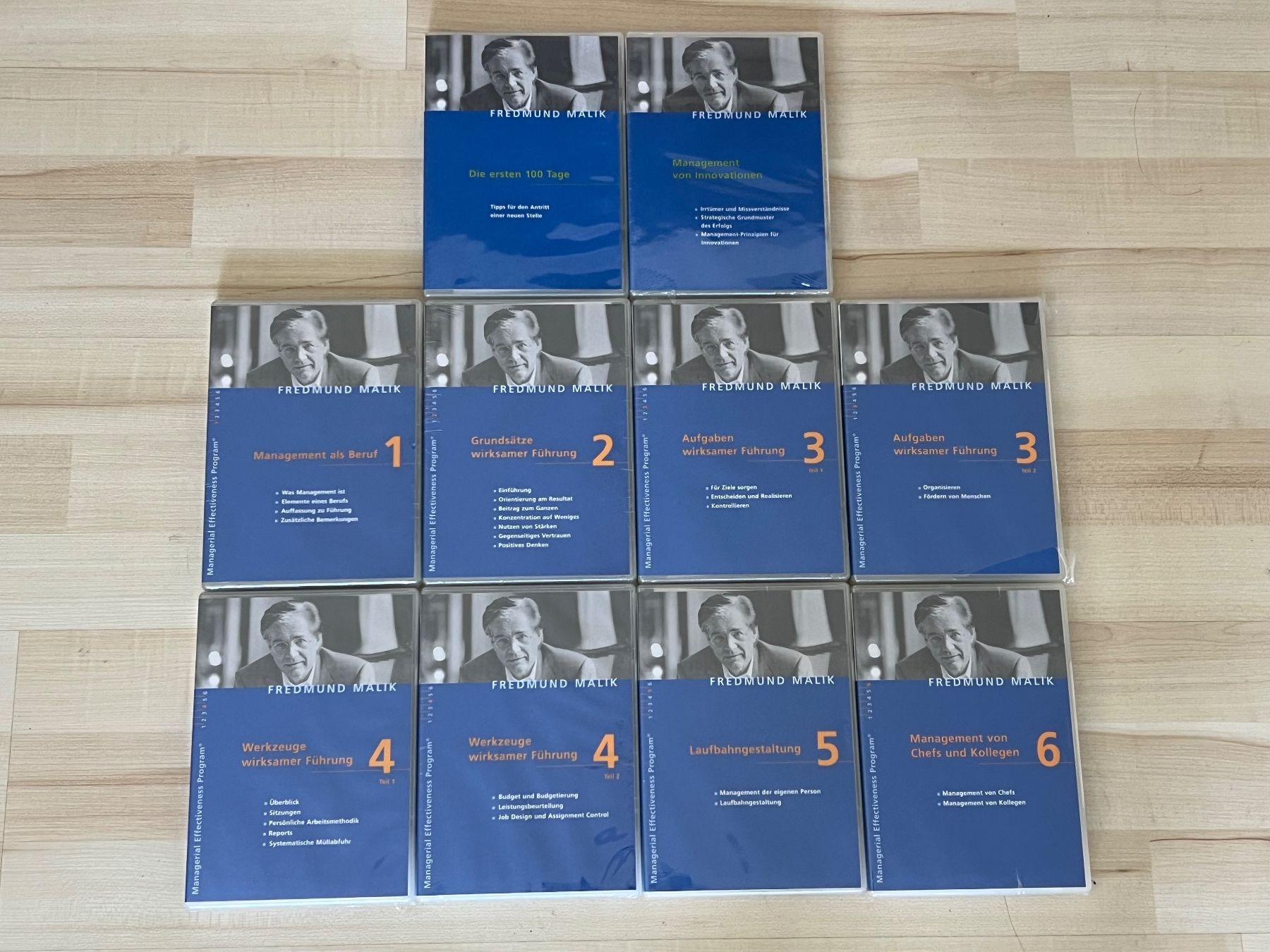 Tutti i DVDs: Fredmund Malik - Management - Komplette DVD Box – Nuovo e nell'imballaggio originale da Altstätten SG venduto da sheamus