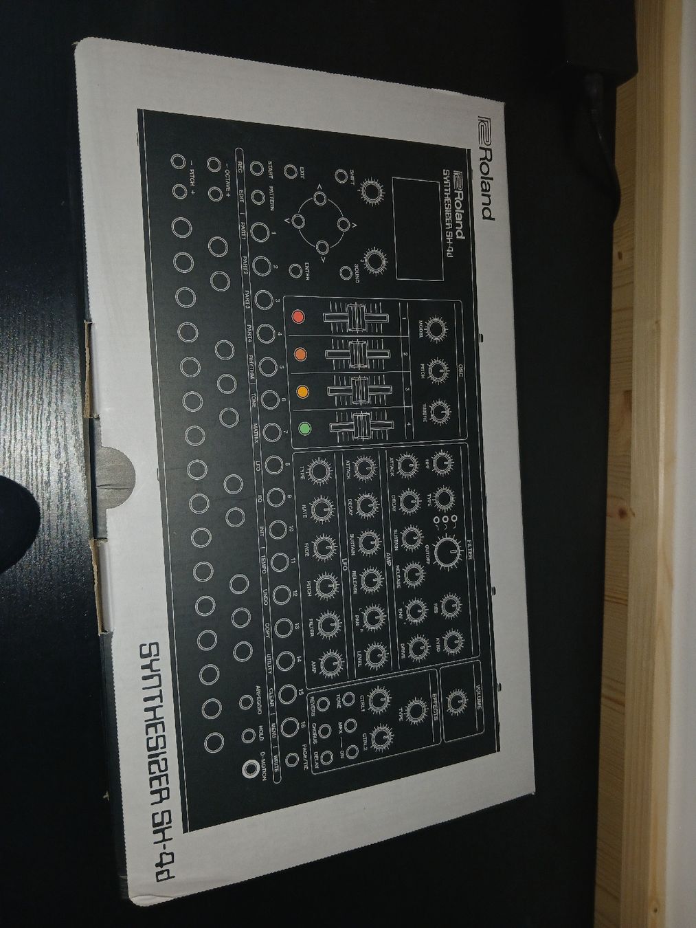 Roland Strumenti musicali: Roland SH-4D synthesizer – Nuovo (secondo la descrizione) da Vissoie venduto da luc_6yls 1