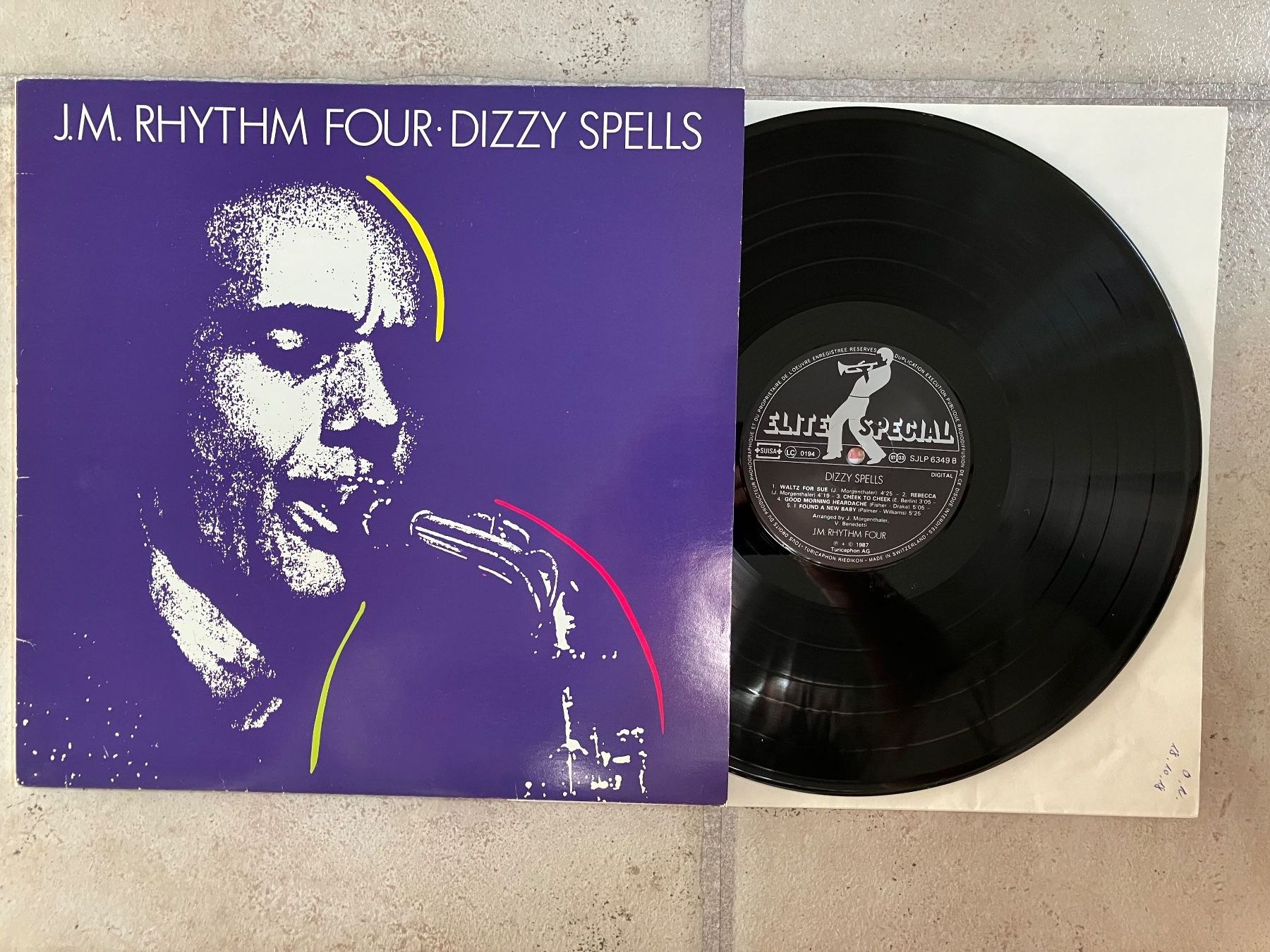 Vinyles: J.M. Rhythm Four - Dizzy Spells, LP Jazz – D'occasion à Widen par DexterGordon