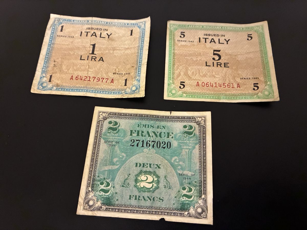 Banconote: 3 verschiedene Banknoten – Usato da Dällikon venduto da Woldbanknoten
