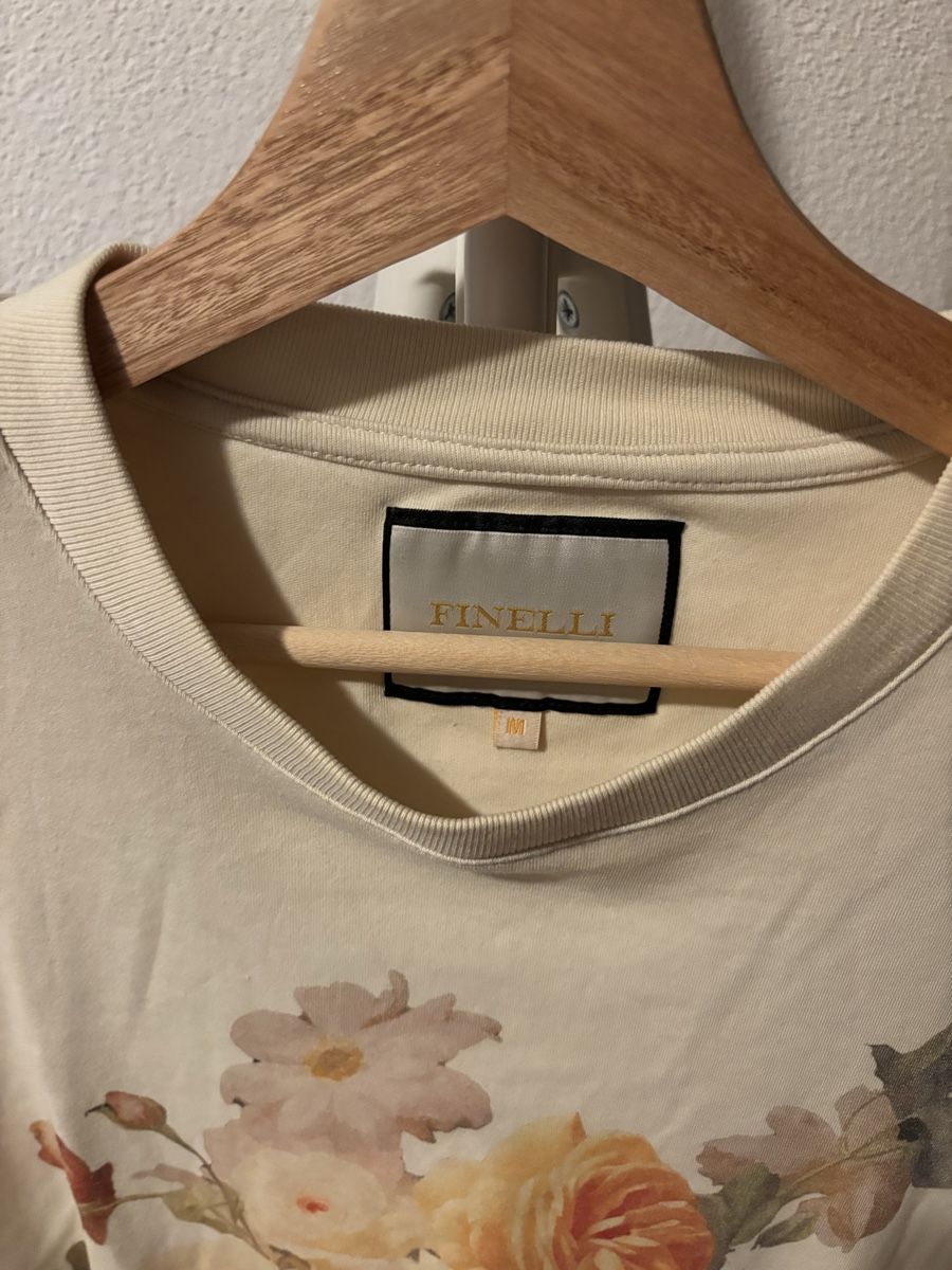 T-Shirts: T-Shirt Finelli – Gebraucht aus Rorschach von Mazzriki 1