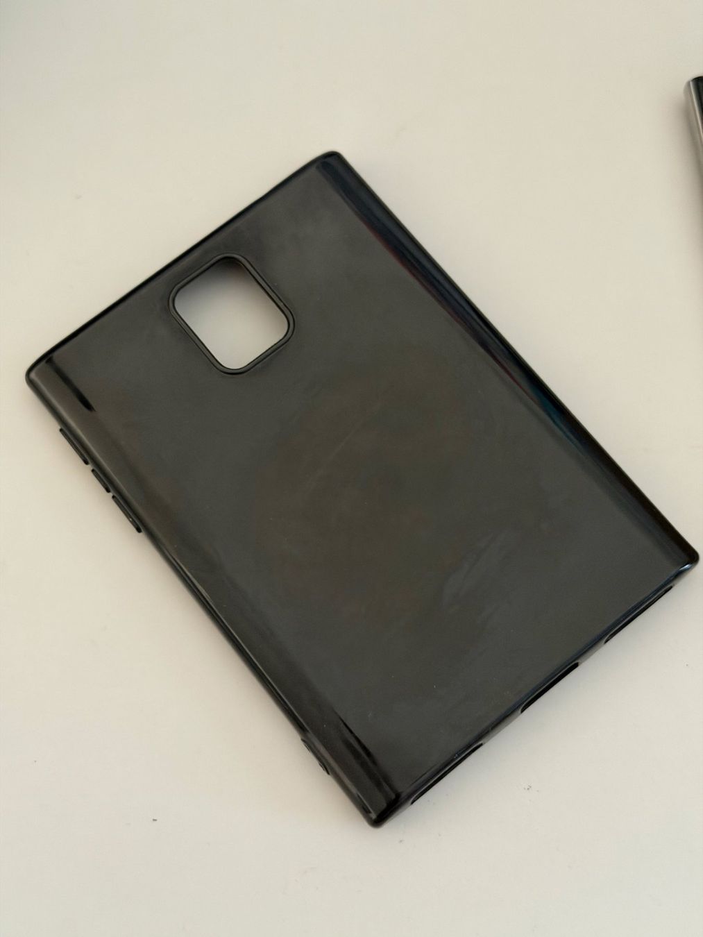 Blackberry Telefoni cellulari / Smartphones: Blackberry Passport mit Ladekabel und Hülle – Usato da Nänikon venduto da marcusg70 3