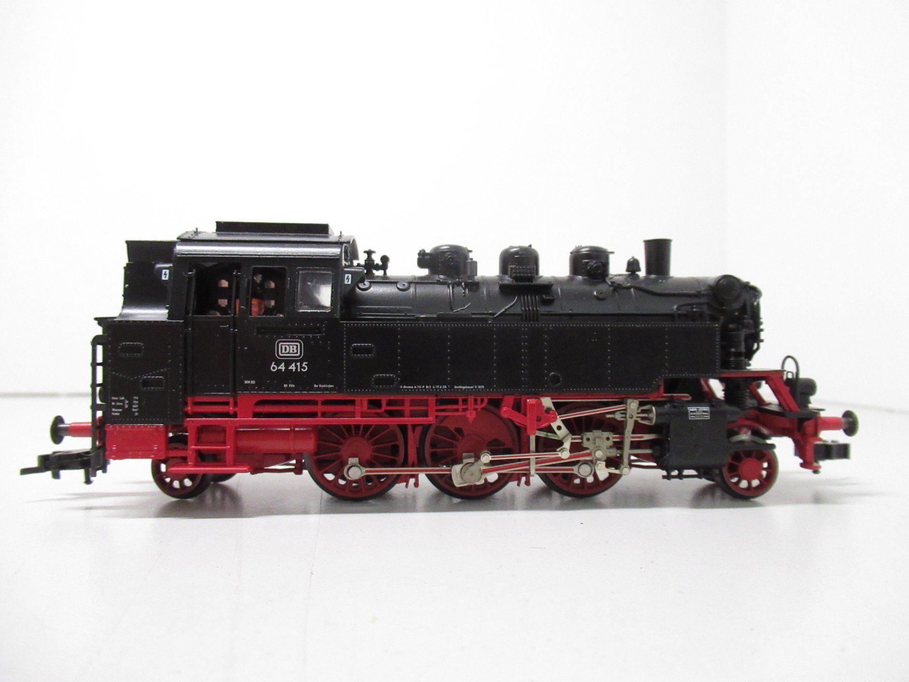 Fleischmann Modelleisenbahnen: Fleischmann 4061 Dampflok BR64 Deutsche Bundesbahn Analog – Gebraucht aus Basel von mhmarken 1