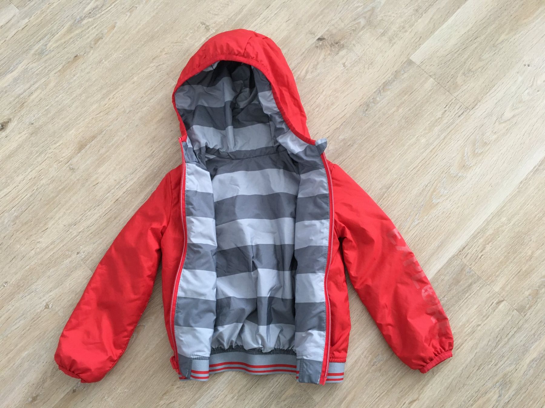 Okaidi Vestes & Manteaux: Windjacke von "Okaidi", Grösse 3A/Y – D'occasion à Zumikon par meter03 3