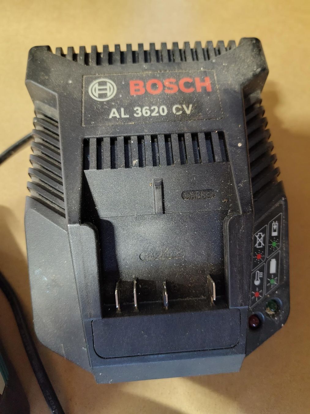 Bosch Rasenmäher: Elektrorasenmäher Bosch Rotak 32 LI – Gebraucht aus Cazis von jaiyen 5