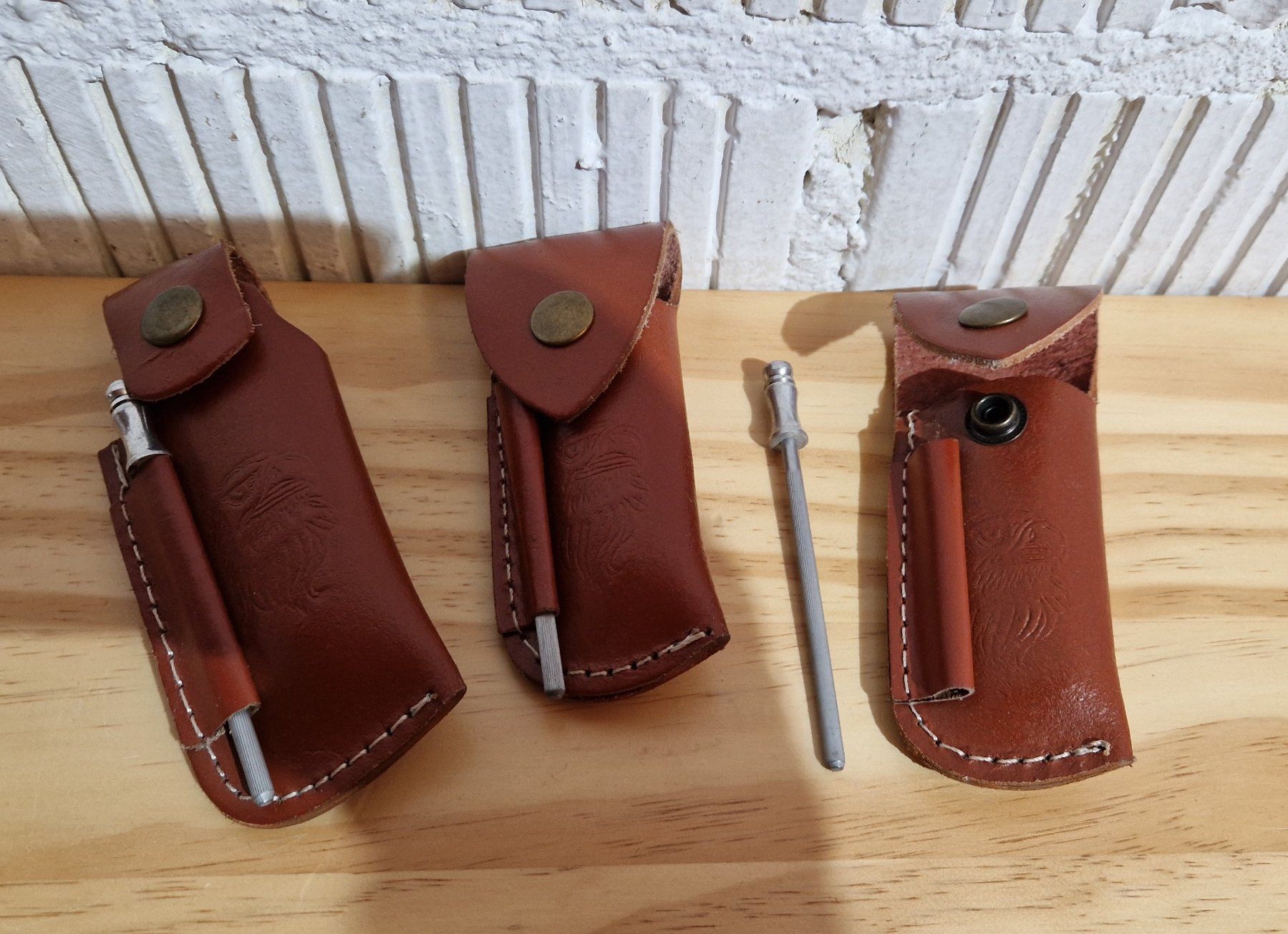 Accessori: Leder Messeretui Adlerkopf – Usato da Seedorf BE venduto da Stibutz 1