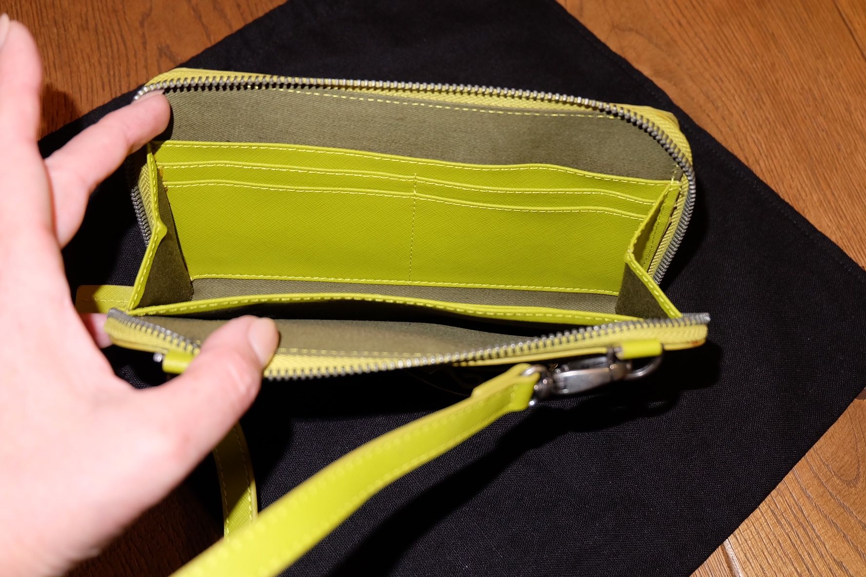 Borse da donna: Pochette von KONPLOTT, lime – Usato da Eggersriet venduto da illy76 2