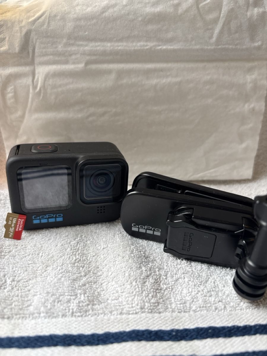 Gopro Action Cam: GoPro 11 Black – Gebraucht aus Stans von tas_dnj7