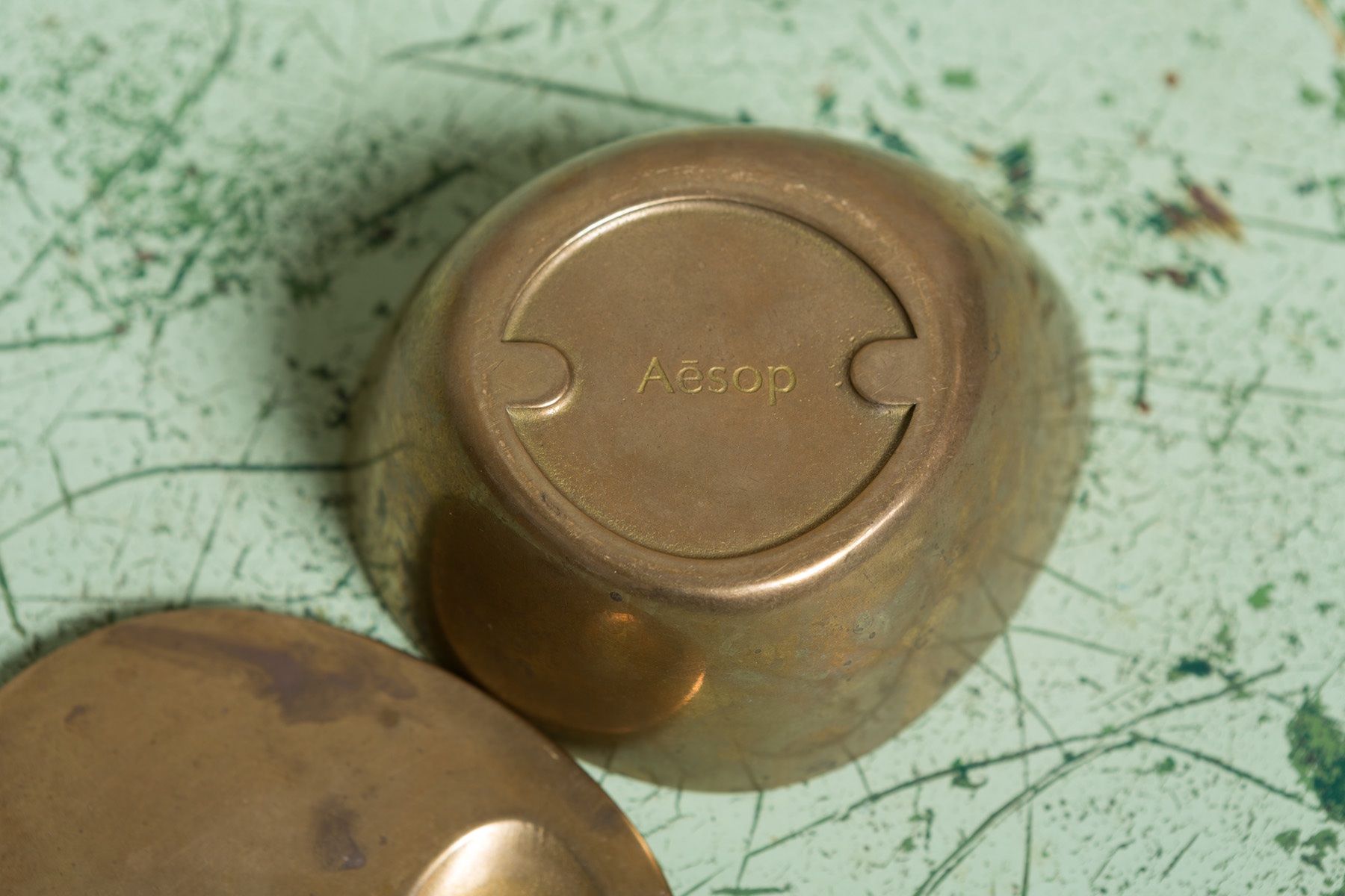 Portacandele: Aesop Oil Burner - Duftlampe aus Messing – Usato da Bern venduto da sales_et 3