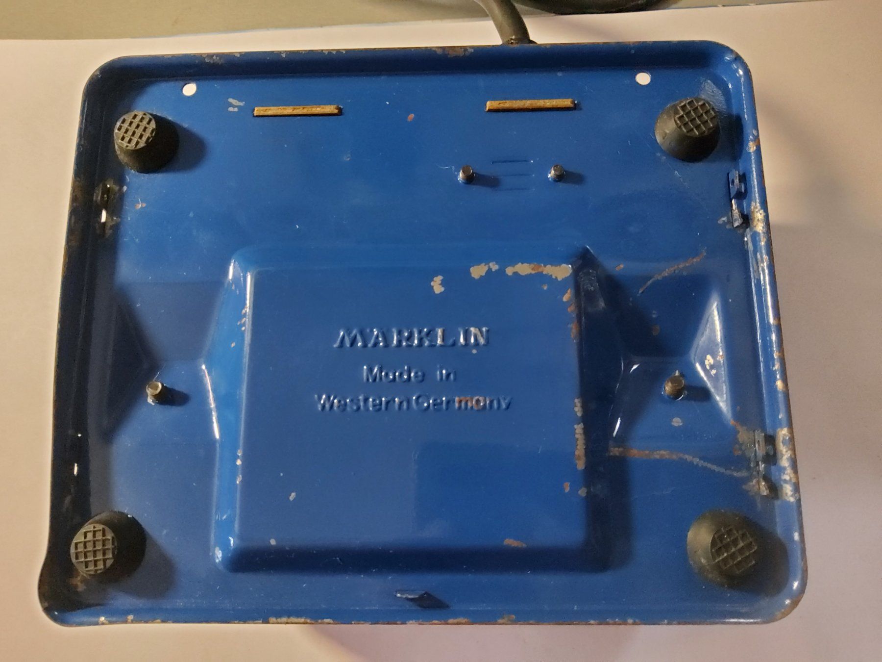 Märklin Akkus, Ladegeräte & Netzgeräte: Märklin Transformator 30VA – Gebraucht aus Grüningen von VENOM59 2