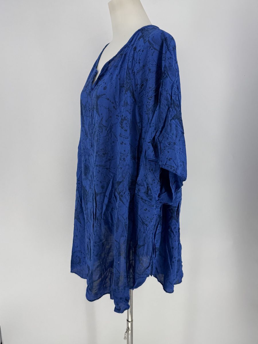 Camicette: Bluse/ Shirt mit Sternenmuster Gr. 52/54 – Usato da Auenstein venduto da moin. 2