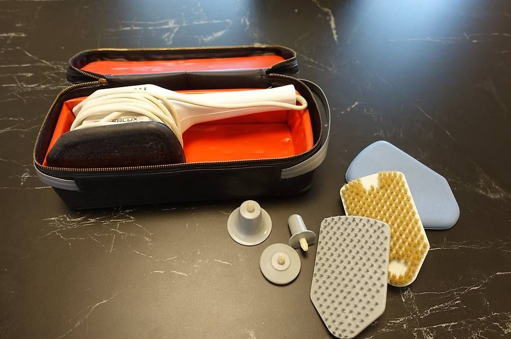 Dispositivi per massaggi: Massagegerät Massalux – Usato da Belp venduto da Mazarron58 1