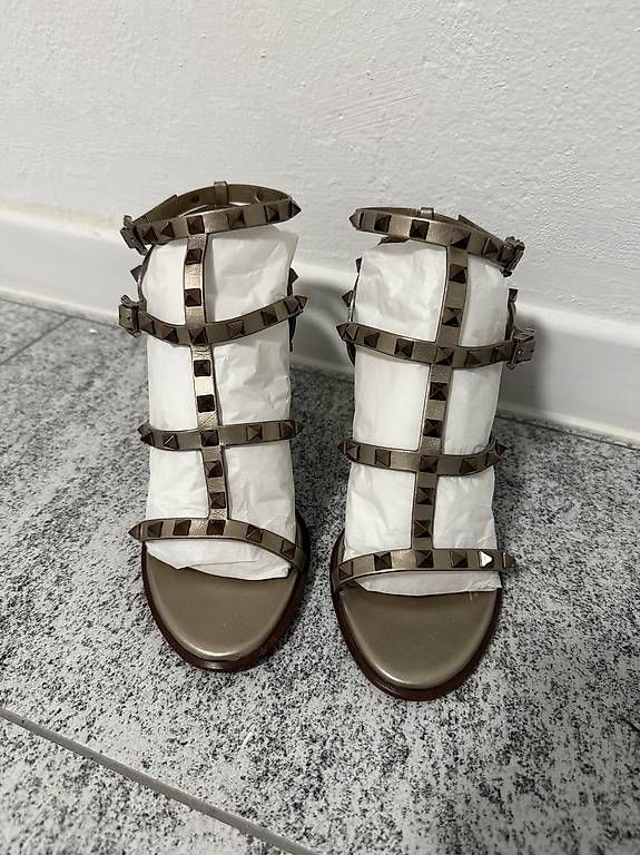 Scarpe da donna: Valentino - Sandali MAI indossati!! – Usato da Agno venduto da nic_htk8 1
