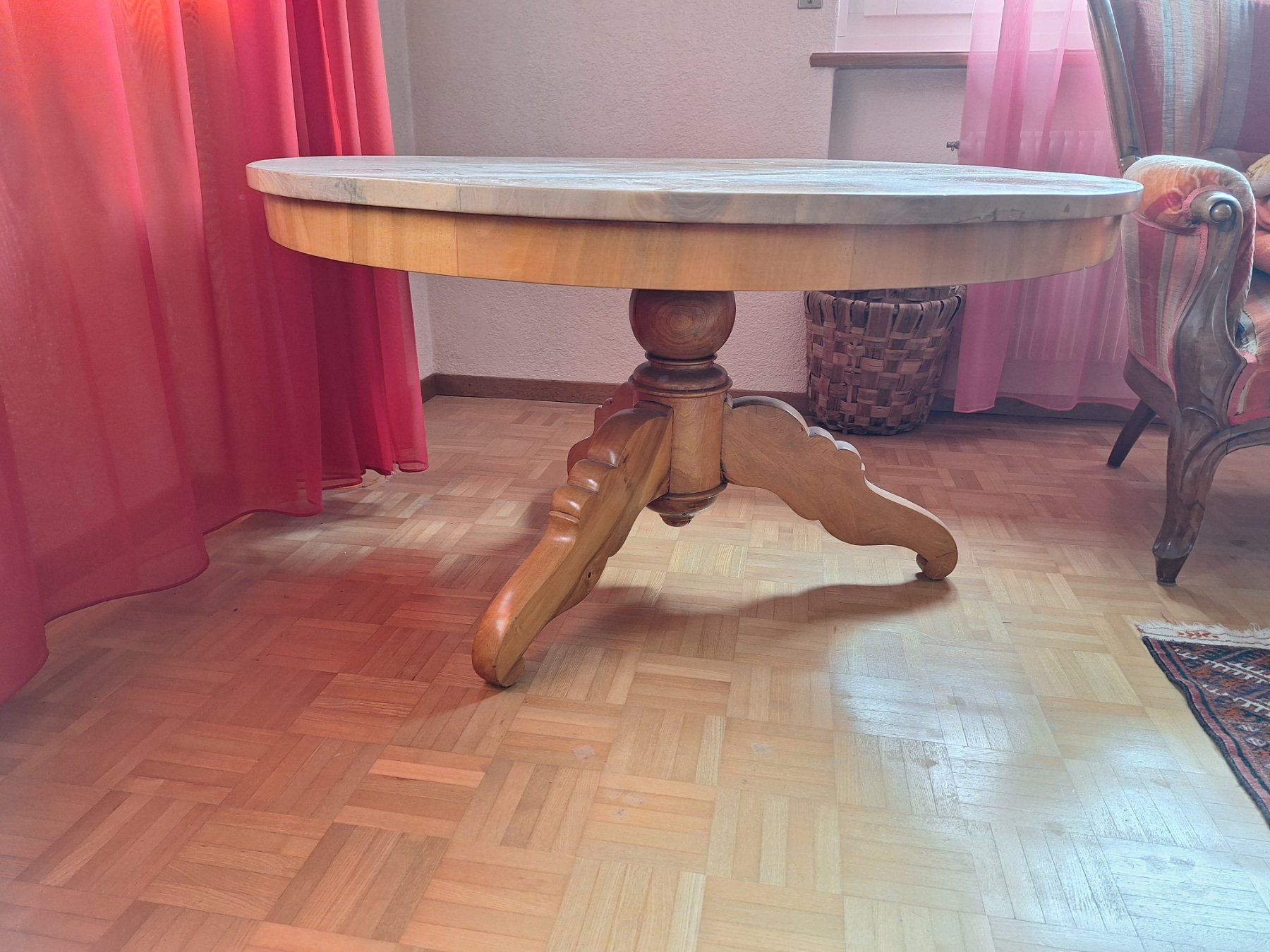 Tables: Runder Salontisch mit Dekorplatte – D'occasion à Zollikofen par jan_rv69 1