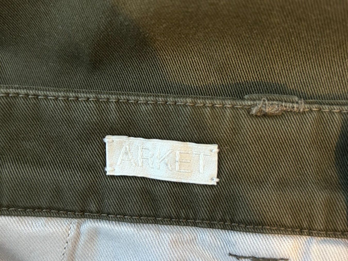 Arket Pantaloni: Arket Hose – Usato da St. Gallen venduto da look-twice 2