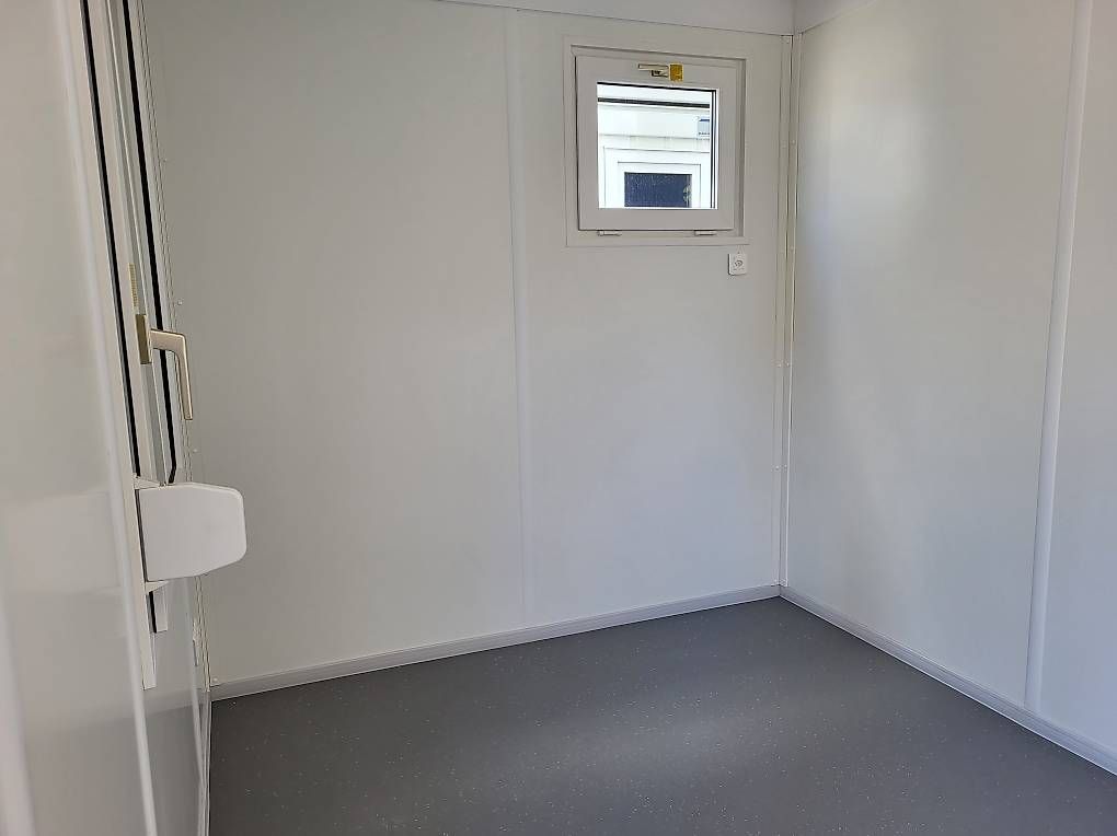 Contenitori edile: 20' Bürocontainer NEU – Usato da Laufen venduto da BischagAG 2