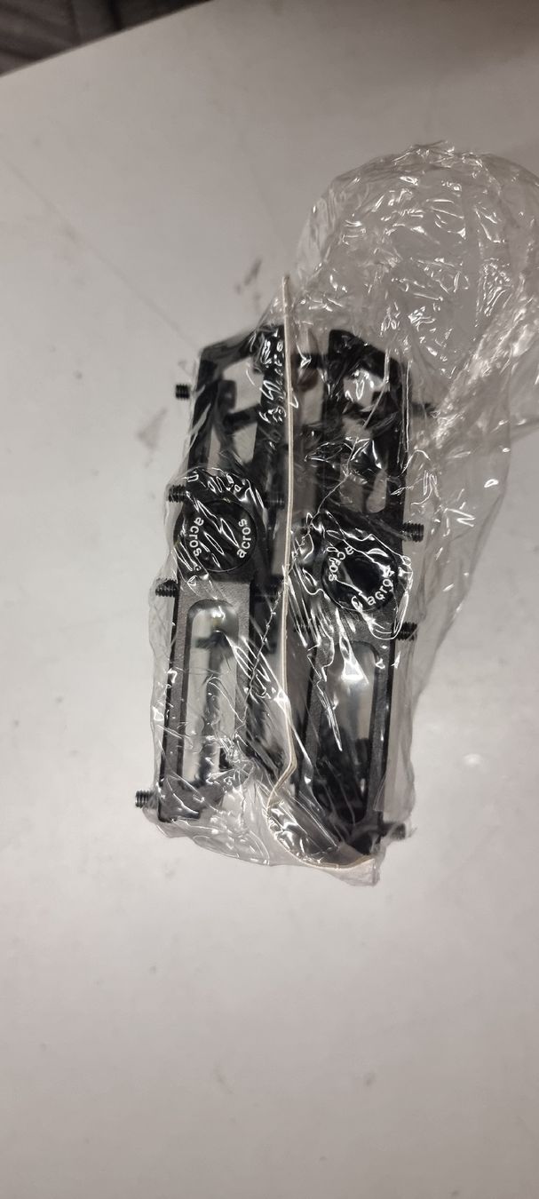Ersatzteile: Acros Flat Pedal - Neu - Versand möglich  – Neu und originalverpackt aus Seon von Stibinio 2